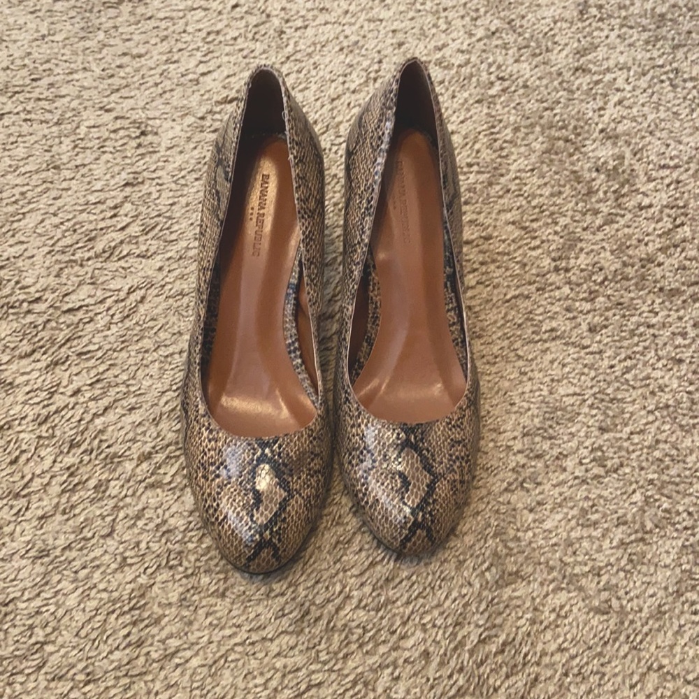 Snakeskin Pumps